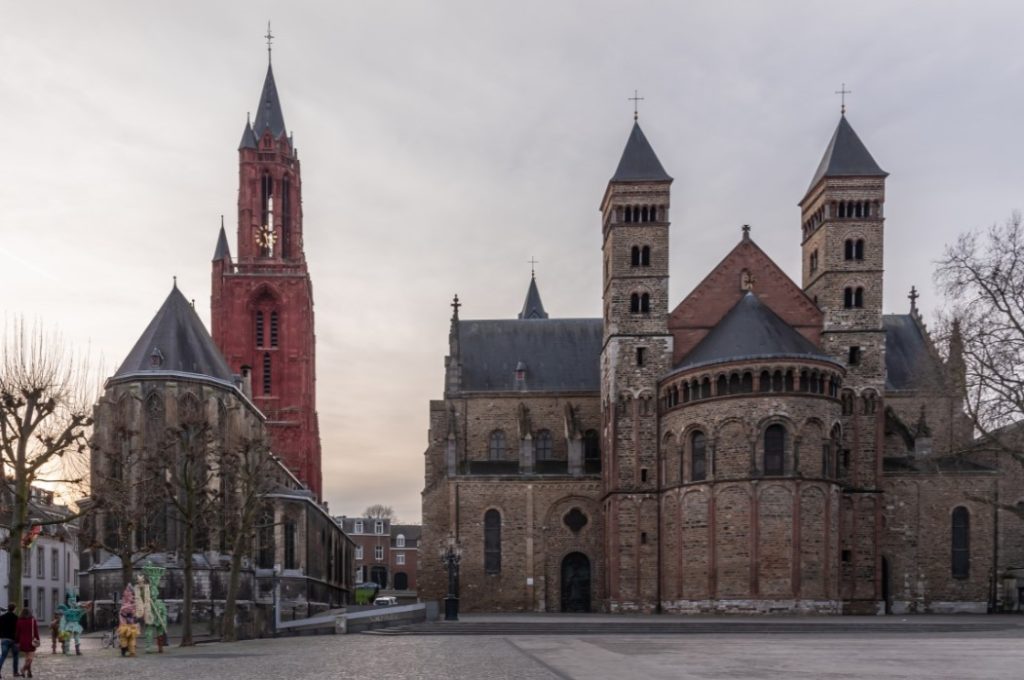 maastricht kaç günde gezilir