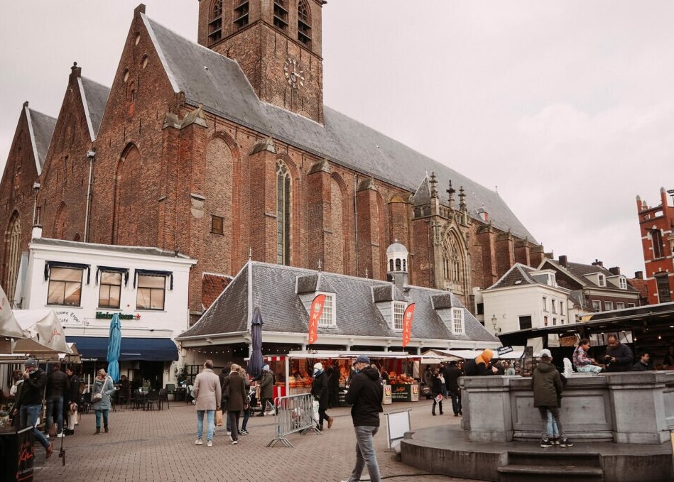 Amersfoort neresi gezilir